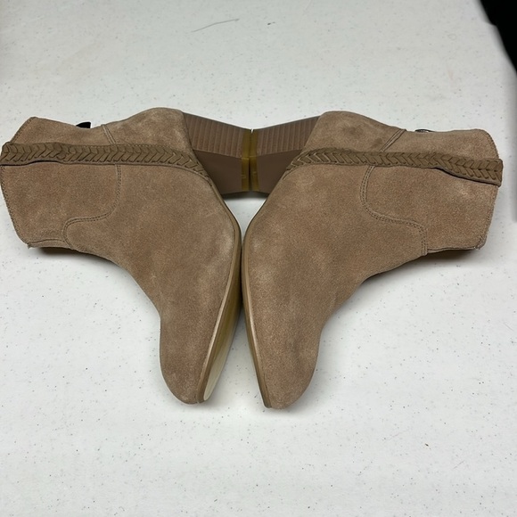 Tan Suede Boots - Picture 5 of 16
